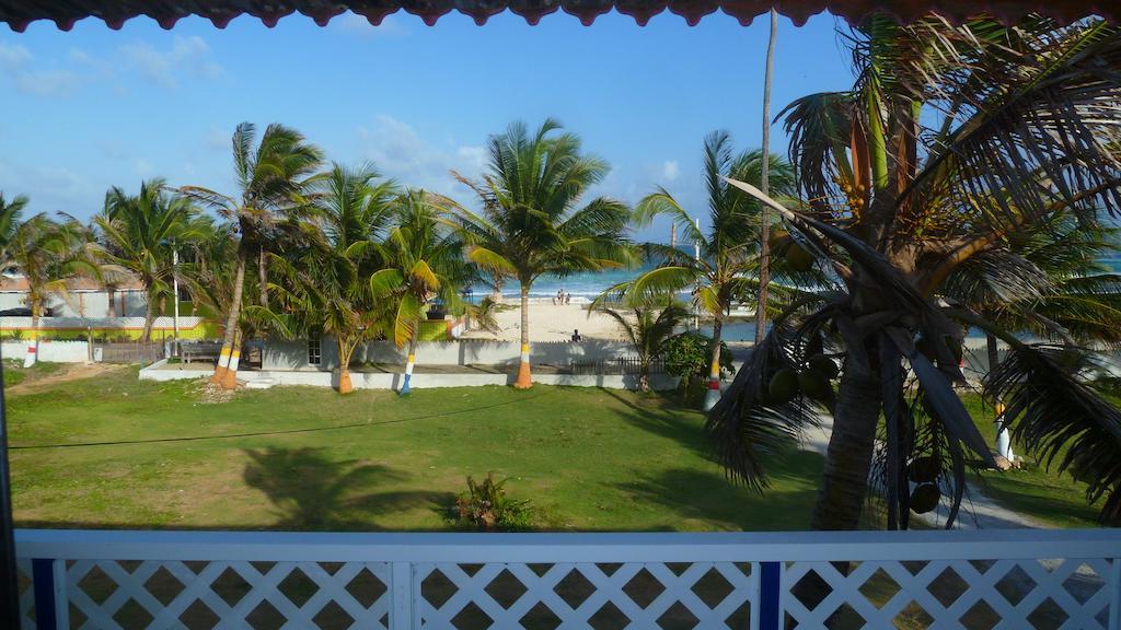 Yellow Moon Guesthouse & Apartments San Andrés 外观 照片